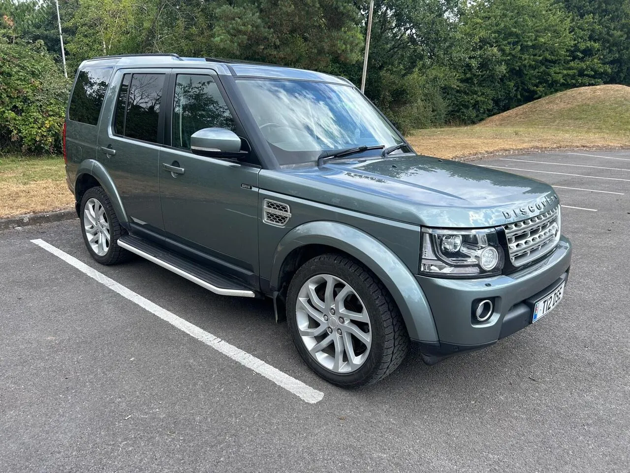 Land Rover Discovery 4 2014 photo 2