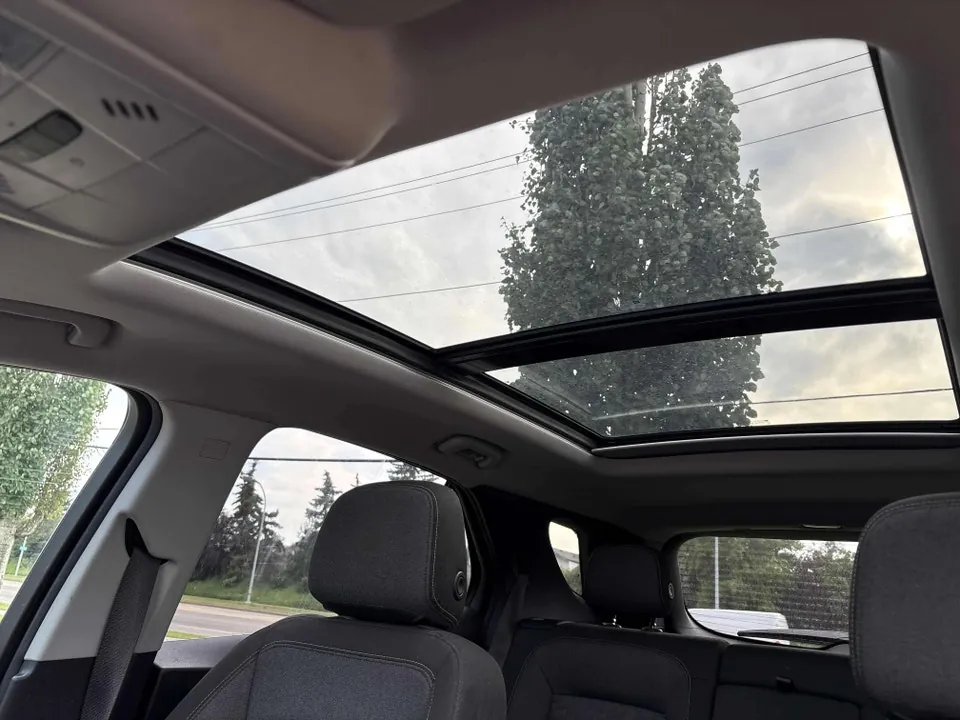 Chevrolet Equinox 2018 photo 2
