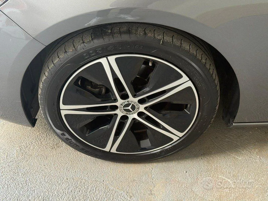 Mercedes-Benz B-Class 2019 photo 5