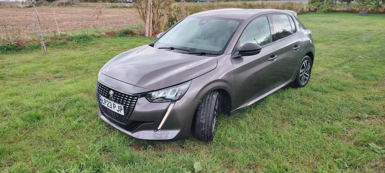 Peugeot 208 2023 photo 5