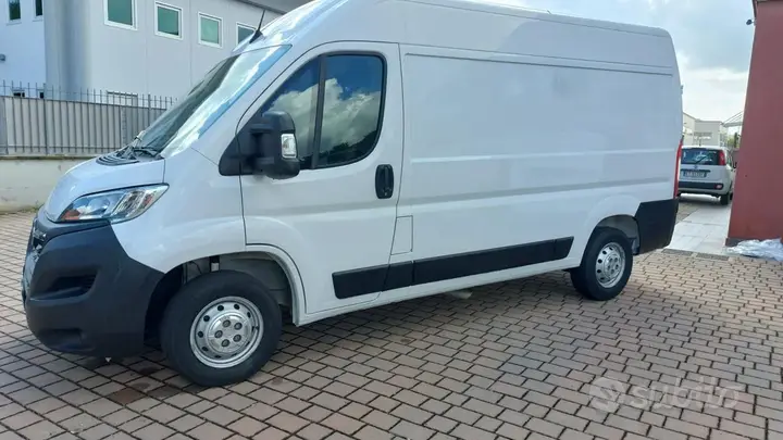 Opel Movano 2023 photo 3