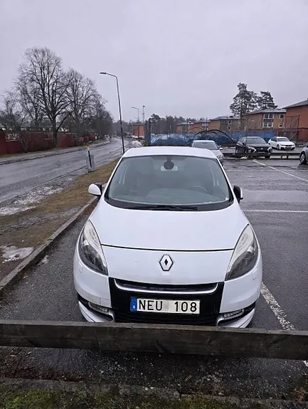 Renault Scenic Iii 2013 photo 3