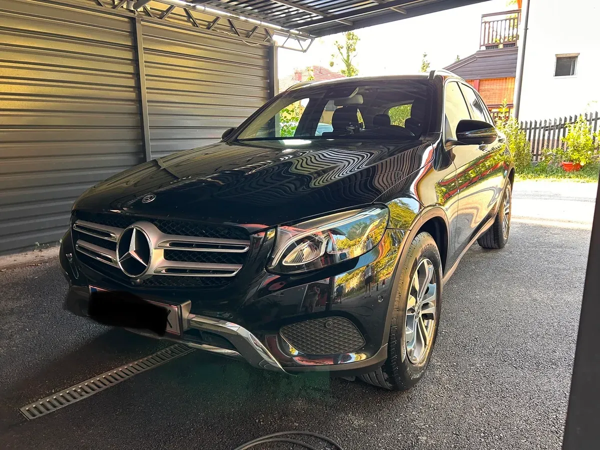 Mercedes-Benz Glc-Class 2019 photo 2