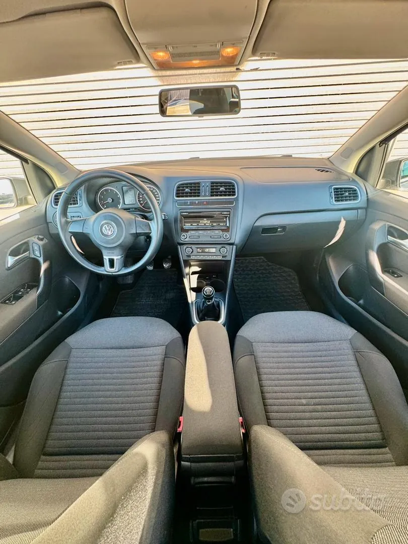 Volkswagen Polo 2014 photo 5