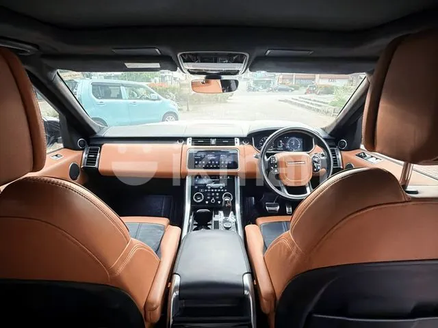 Land Rover Range Rover Sport 2019 photo 2