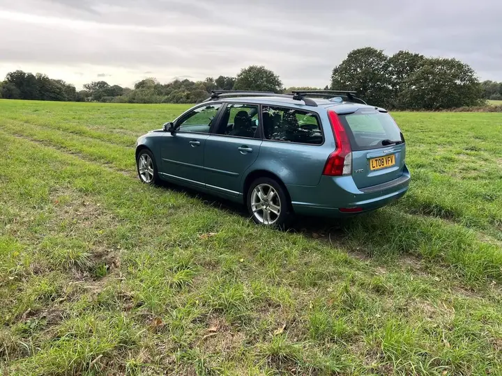 Volvo V50 2008 photo 5