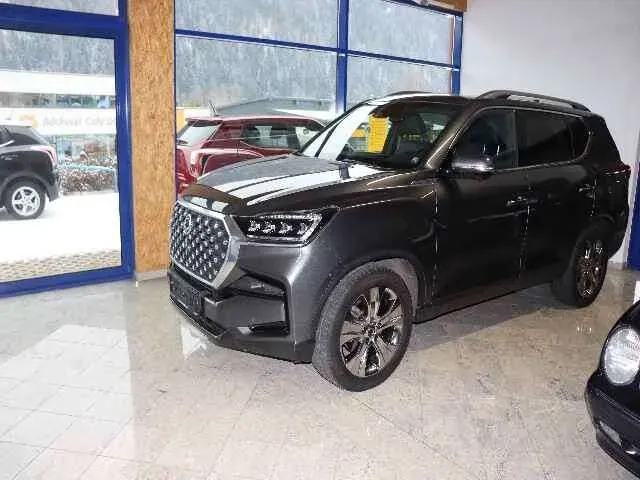 KG Mobility Rexton 2022 photo 2
