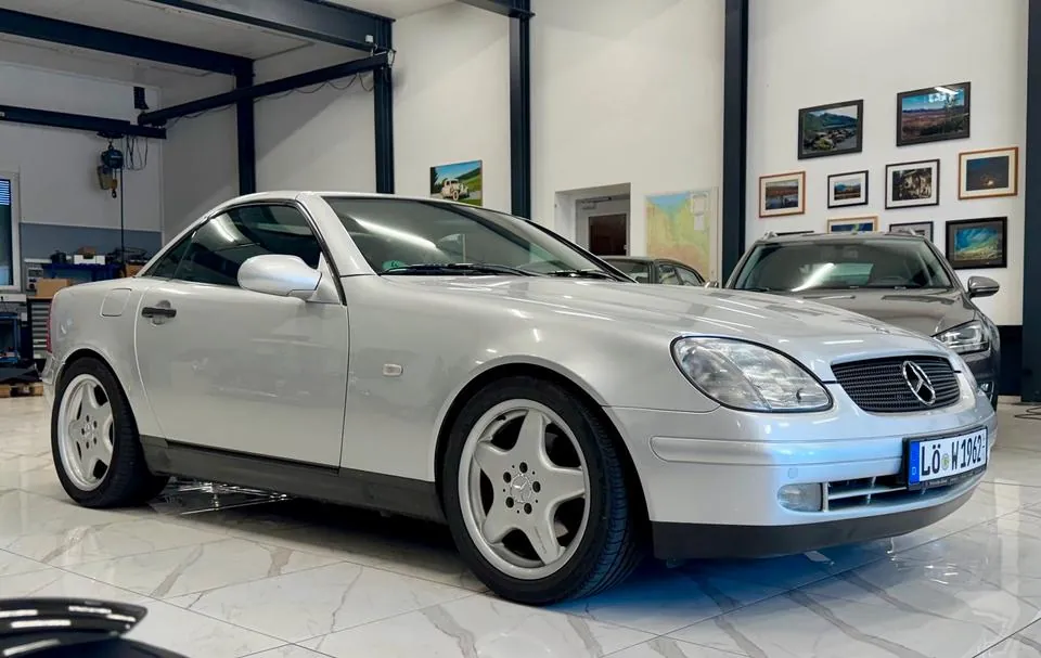 Mercedes-Benz Slk 230