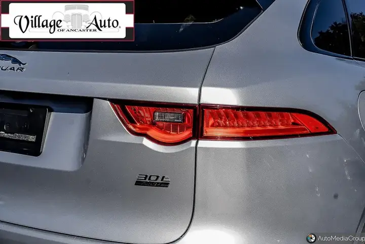 Jaguar F-Pace 2019 photo 5