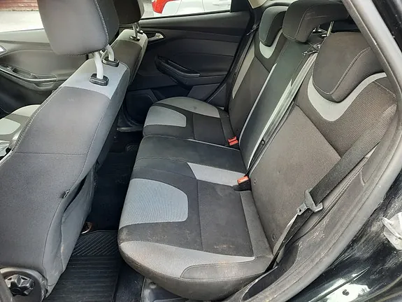 Ford Focus 2012 photo 5