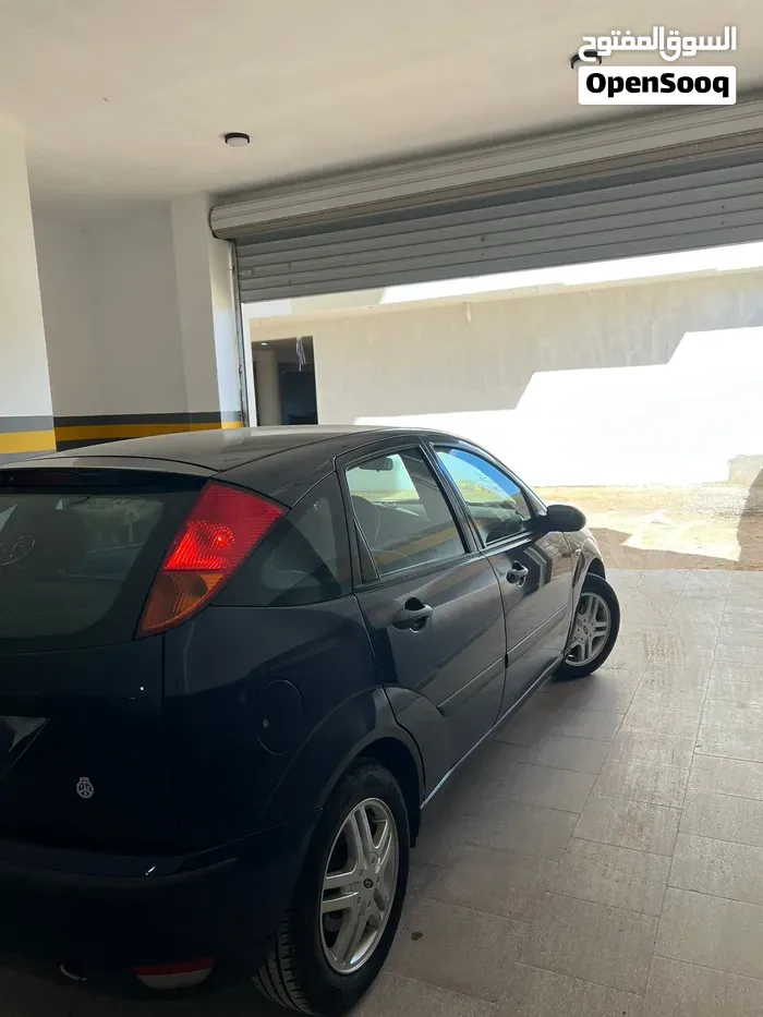 Ford Focus 2004 photo 3