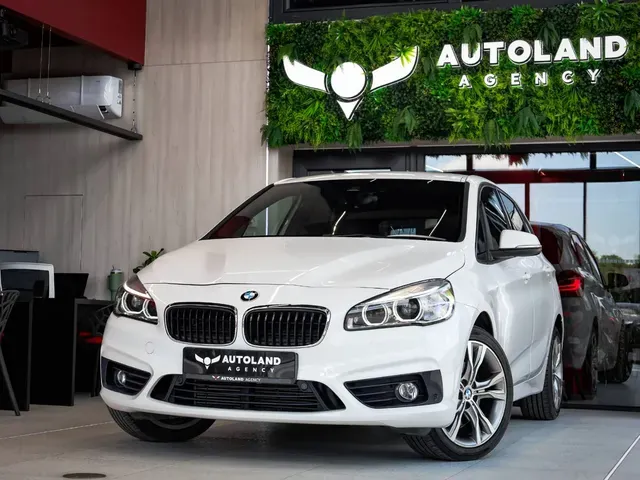 BMW 2 Series Active Tourer 2018 photo 3