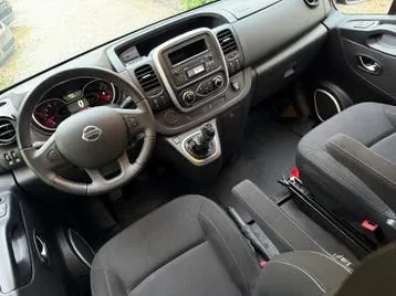 Nissan Nv300 2020 photo 3