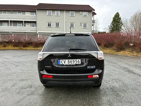 Mitsubishi Outlander 2014 photo 5
