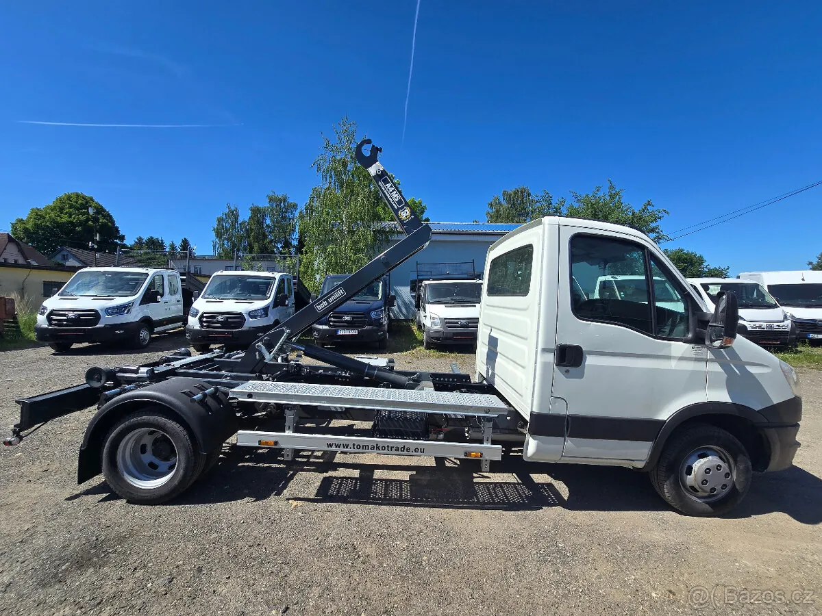 Iveco Daily 2020 photo 3