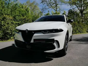 Alfa Romeo Tonale 2025 photo 3