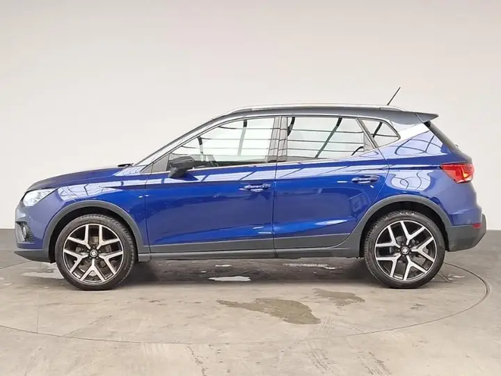 Seat Arona 2019 photo 4