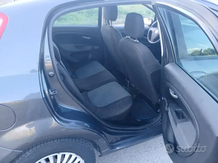 Fiat Grande Punto 2007 photo 5