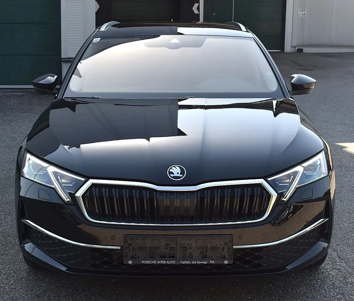 Skoda Octavia 2024 photo 2