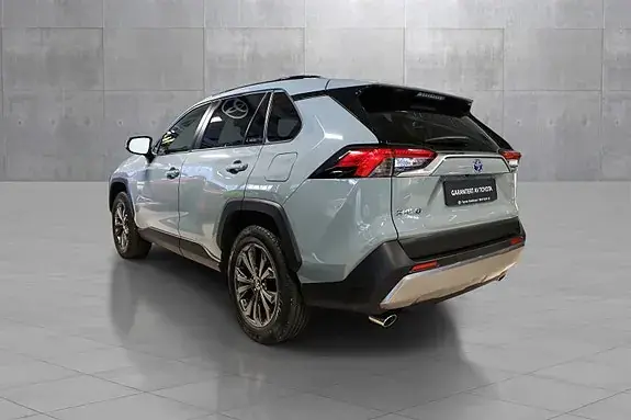 Toyota Rav4 2023 photo 3
