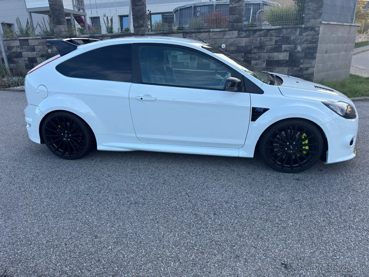 Ford Focus Rs 2011 photo 4