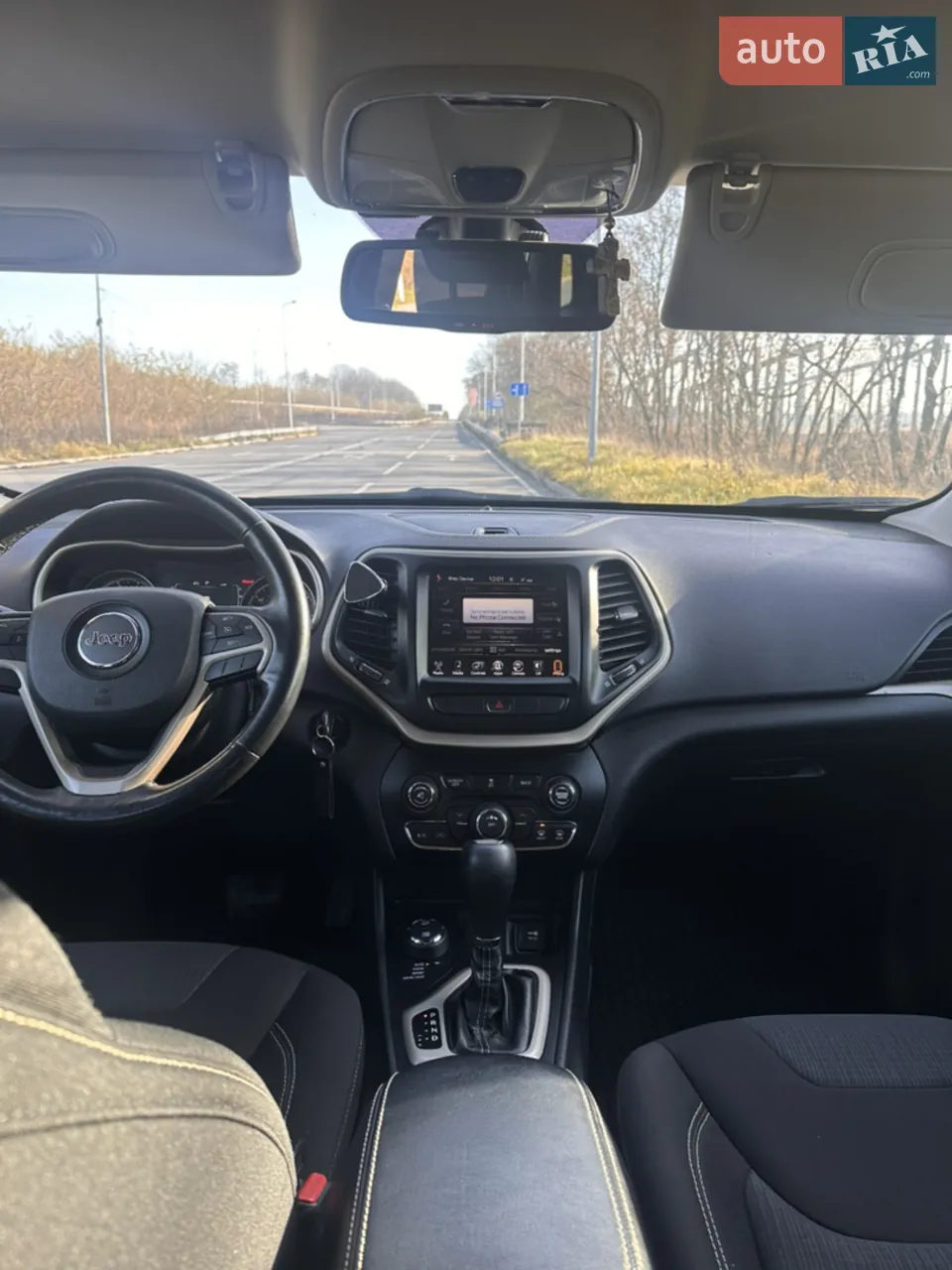 Jeep Cherokee 2014 photo 3