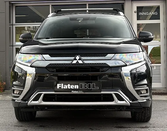 Mitsubishi Outlander 2020 photo 2