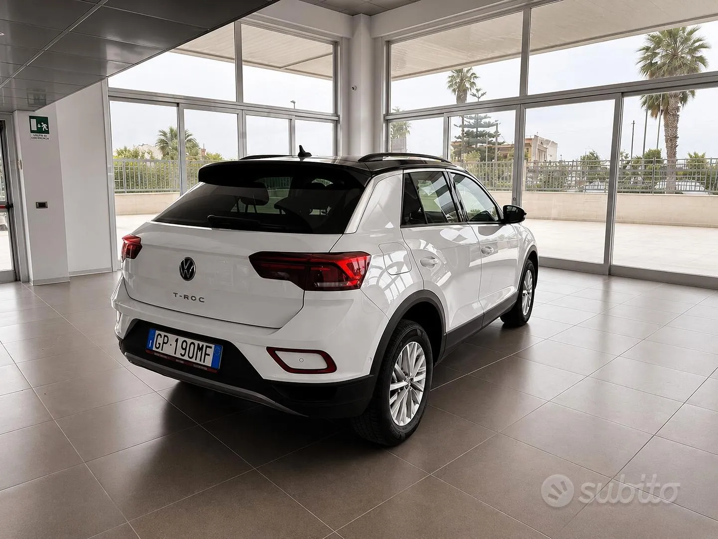 Volkswagen T-Roc 2023 photo 4