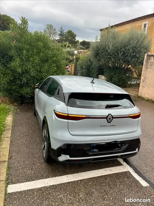 Renault Megane 2022 photo 4