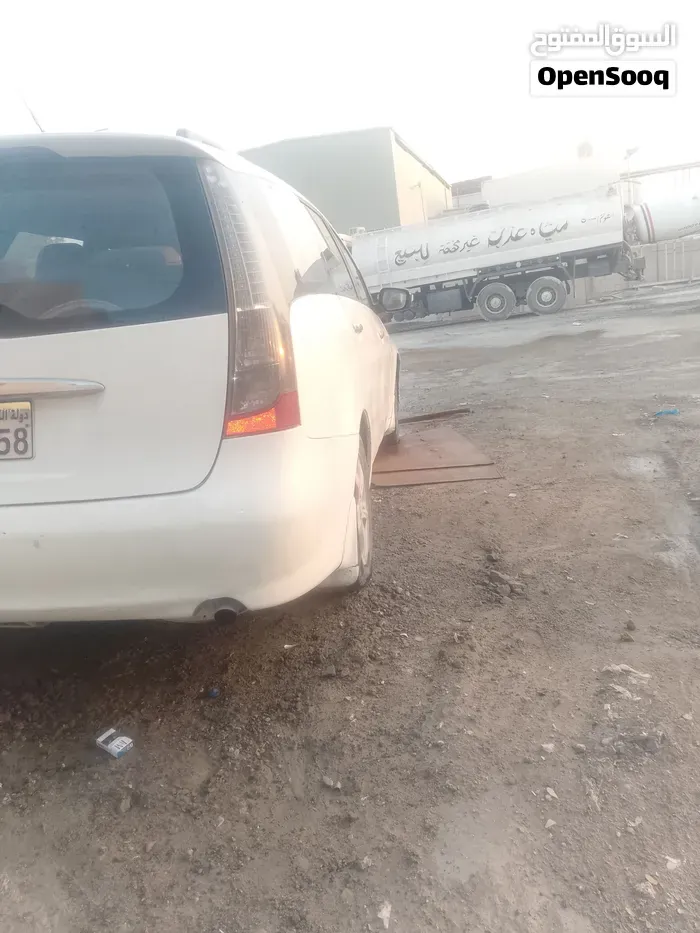 Mitsubishi Grandis 2007 photo 5