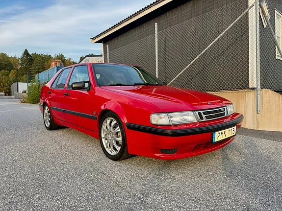 Saab 9000