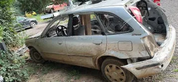 Mazda 323