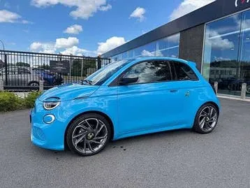 Abarth 500E 2023 photo 3