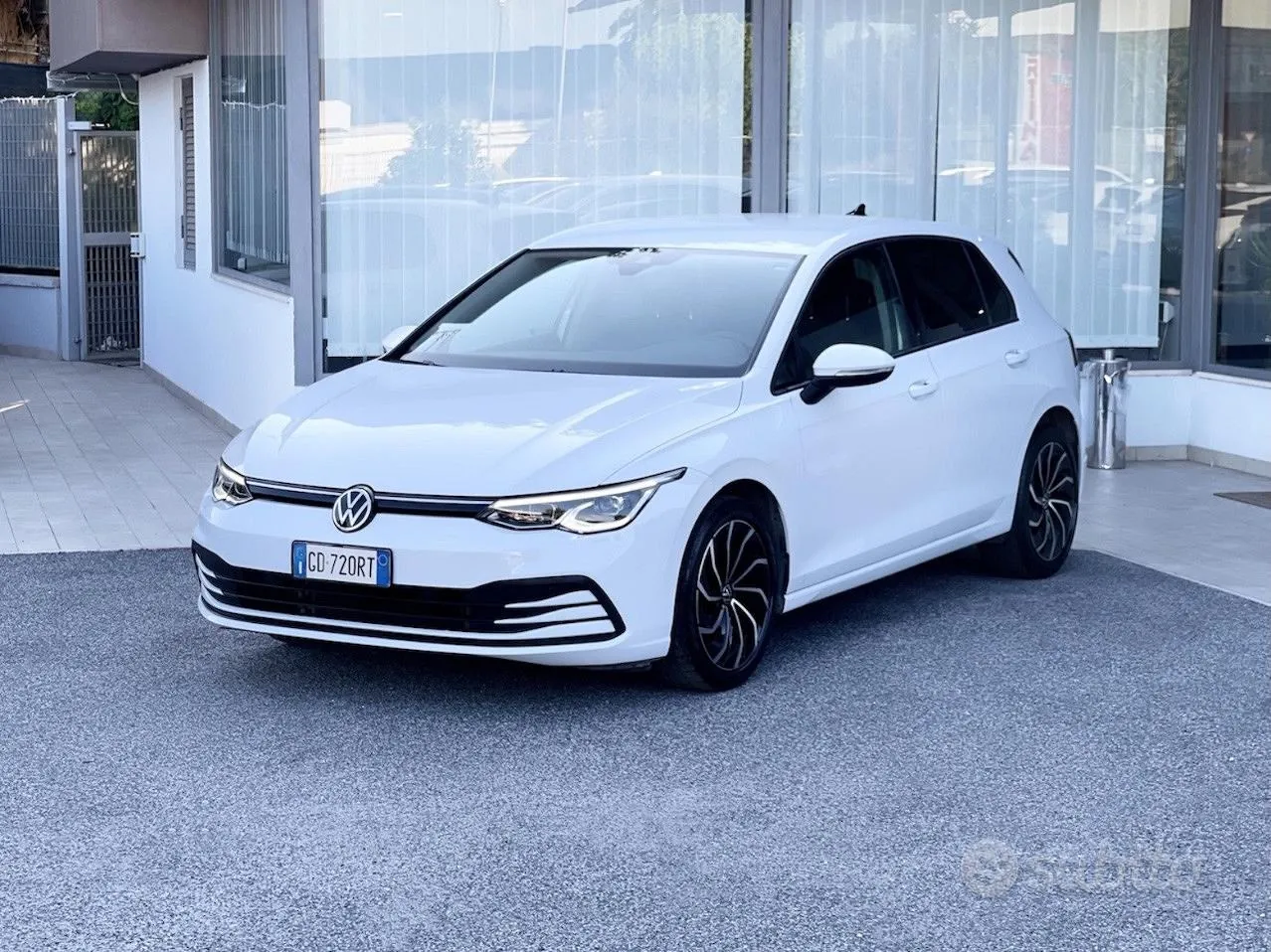 Volkswagen Golf 2021 photo 3