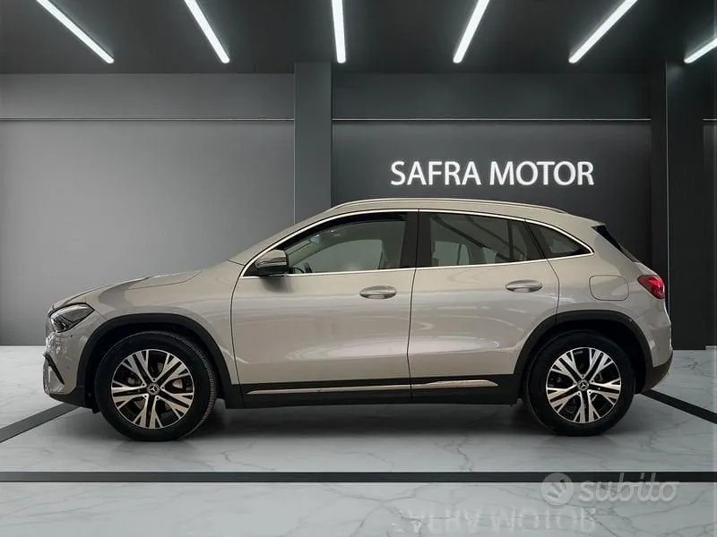 Mercedes-Benz Gla 2025 photo 3