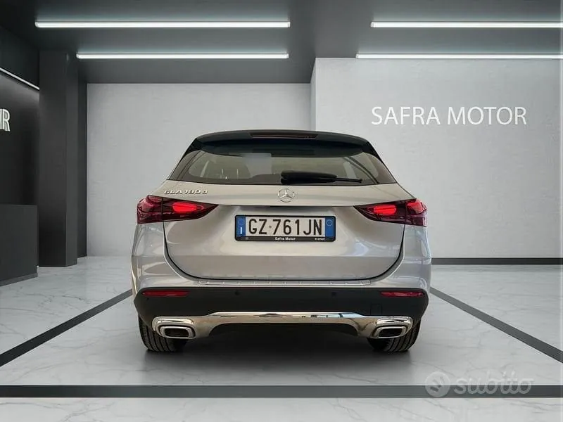Mercedes-Benz Gla 2025 photo 5