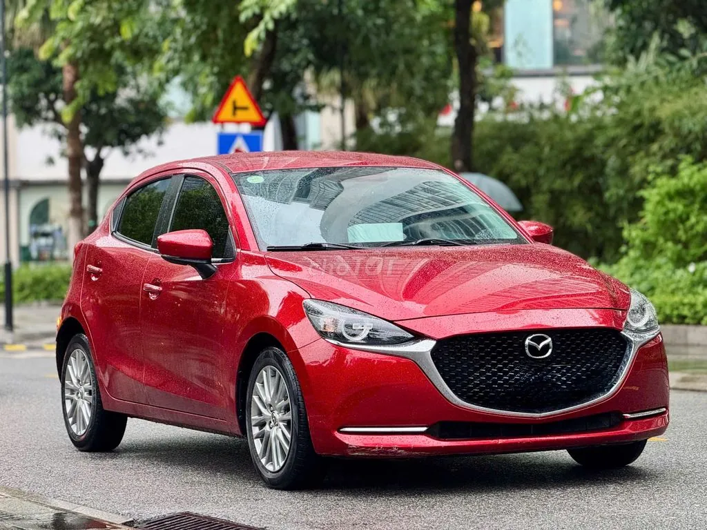Mazda 2 2022 photo 3