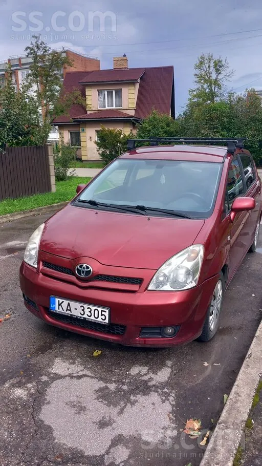 Toyota Corolla Verso 2005 photo 4