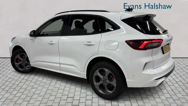 Ford Kuga 2024 photo 2