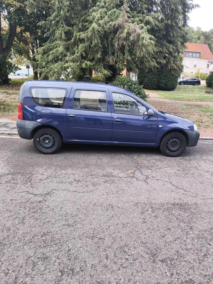 Dacia Logan