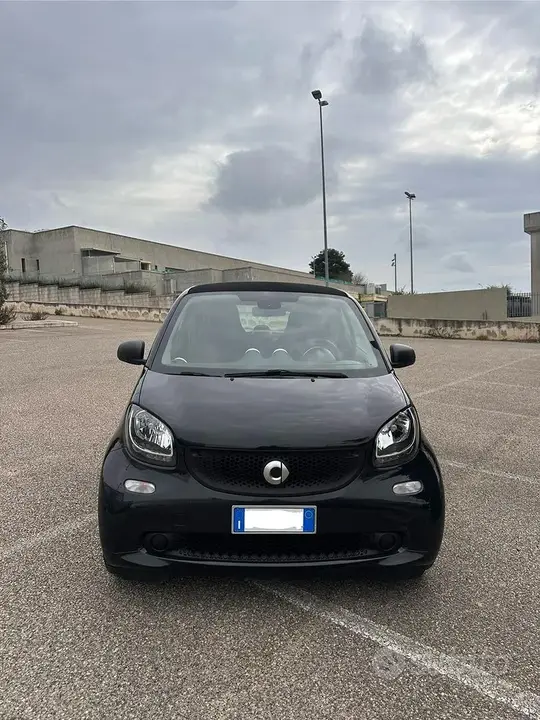 Smart Fortwo 2019 photo 3
