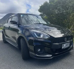 Suzuki Swift Sport 2022 photo 2