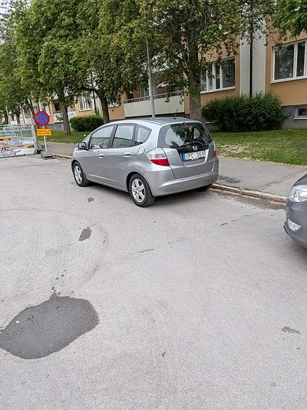 Honda Jazz 2010 photo 2
