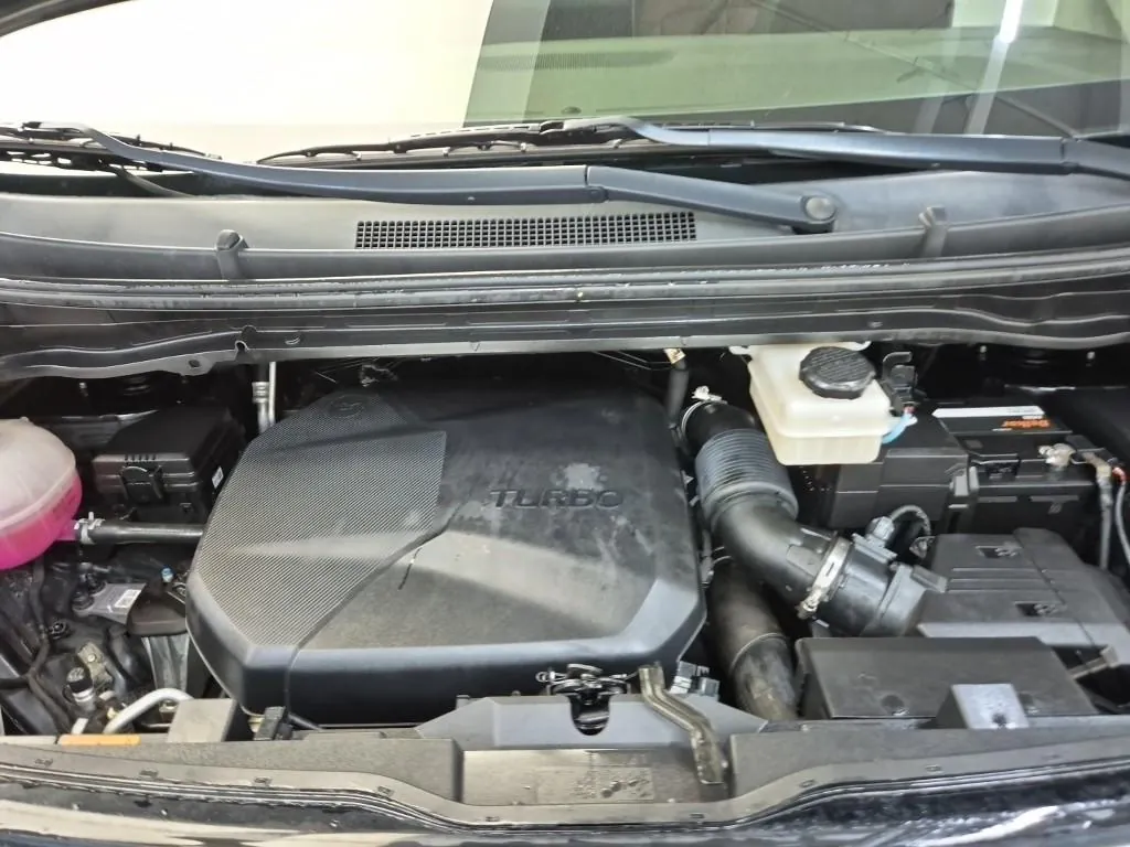 Hyundai Staria 2022 photo 5