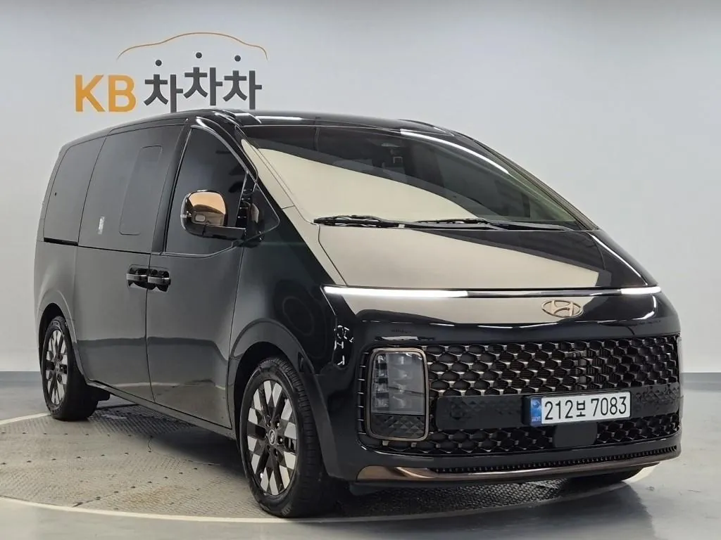 Hyundai Staria 2022 photo 4