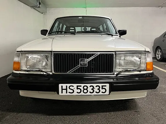Volvo 240 1986 photo 3