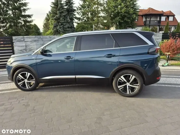 Peugeot 5008 2022 photo 5