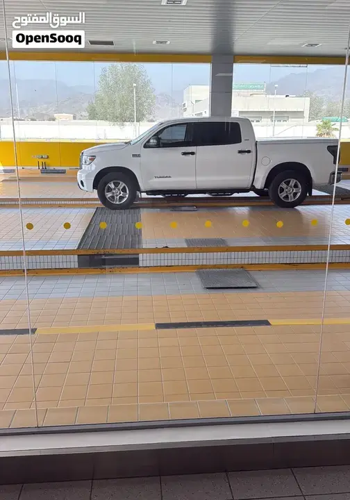 Toyota Tundra 2010 photo 5