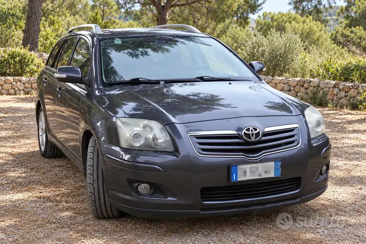 Toyota Avensis 2007 photo 2