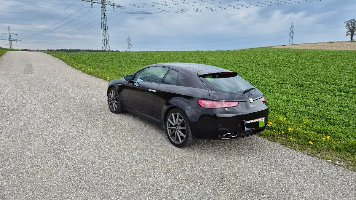 Alfa Romeo Brera 2009 photo 2